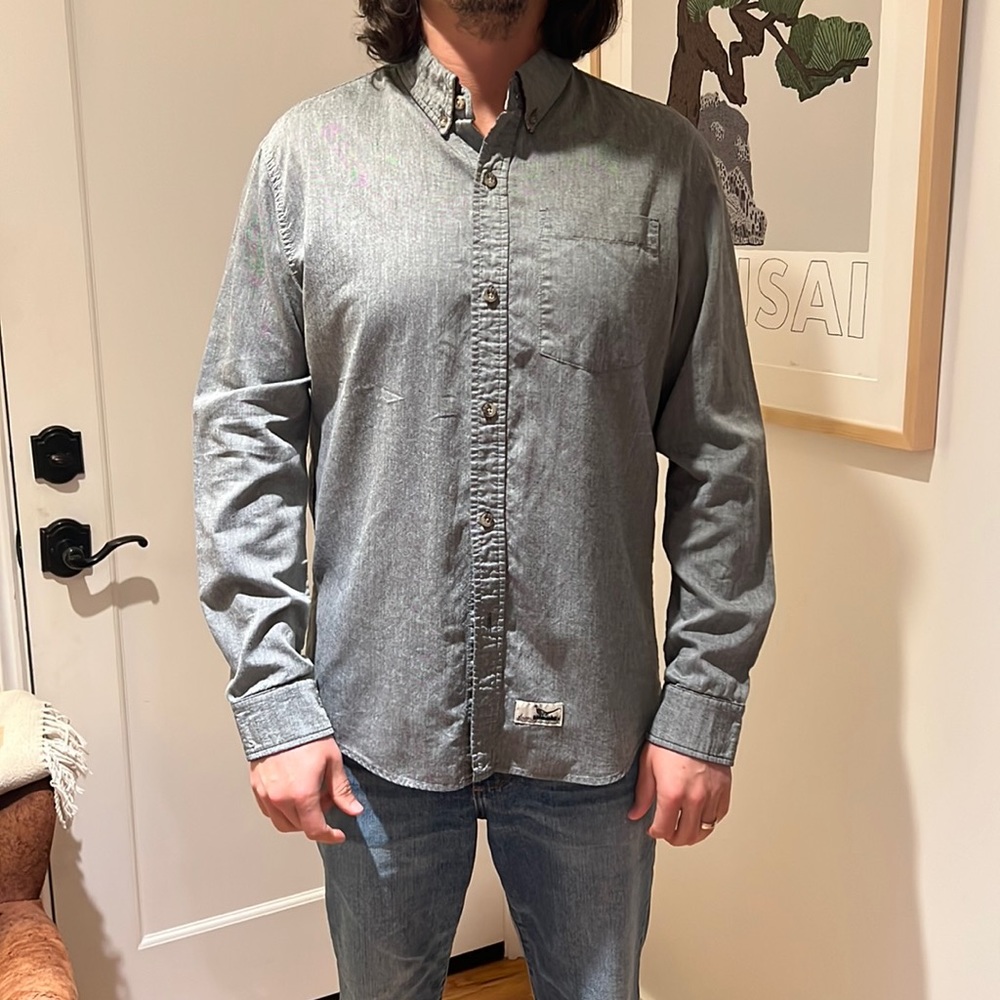 Men’s Pladra Size LG button down